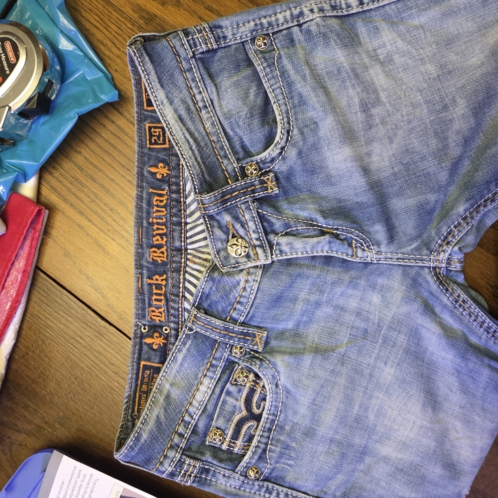 Rock Revival Womens Jeans Denisa Bootcut Low Rise Distressed Bling Sz 29 (30x31) - Picture 10 of 11